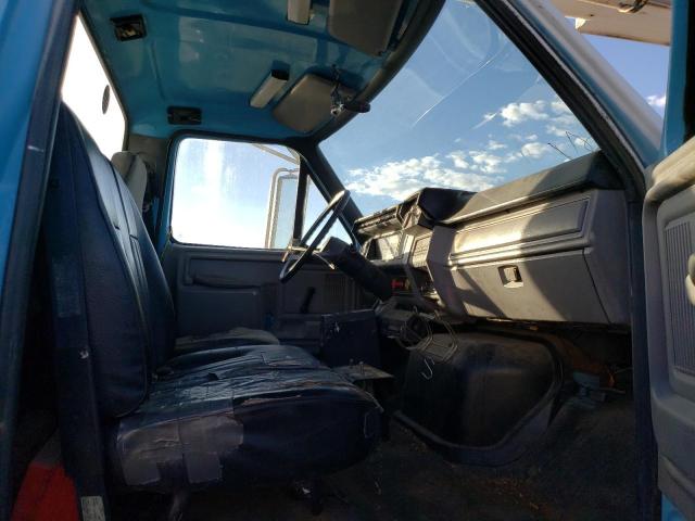 1FDYF80E4SVA36996 - 1995 FORD F800 WHITE photo 5