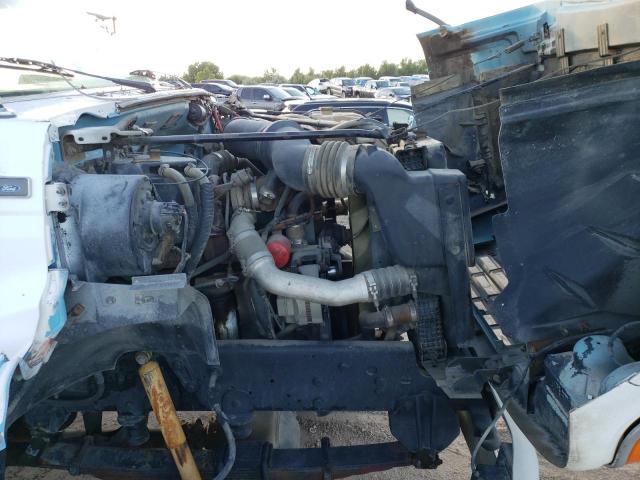 1FDYF80E4SVA36996 - 1995 FORD F800 WHITE photo 7