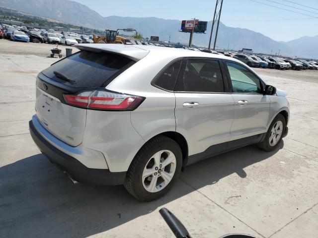 2FMPK3G91KBC03068 - 2019 FORD EDGE SE SILVER photo 3