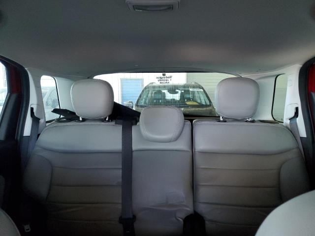 ZFBCFABH4EZ027440 - 2014 FIAT 500L EASY RED photo 10