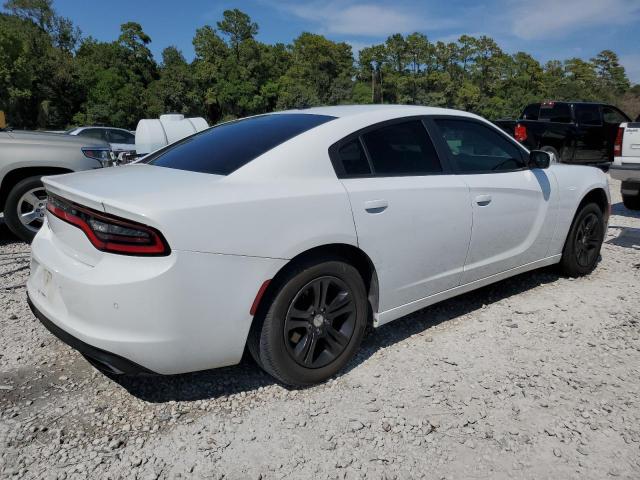 2C3CDXBG7HH548044 - 2017 DODGE CHARGER SE WHITE photo 3