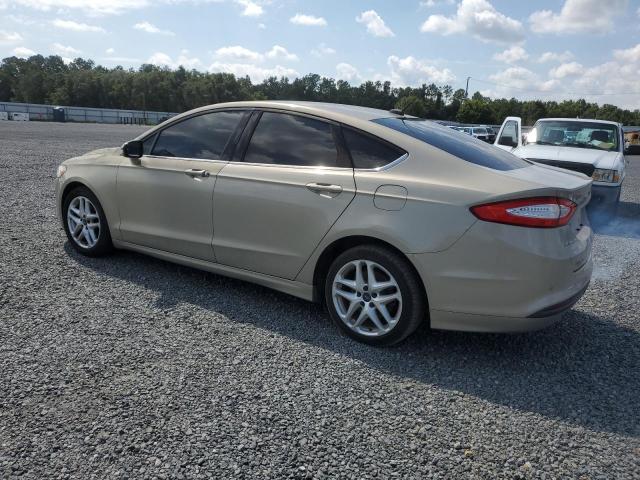 3FA6P0HD4FR256198 - 2015 FORD FUSION SE SILVER photo 2