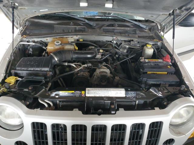 1J4GL48K16W171729 - 2006 JEEP LIBERTY SPORT SILVER photo 11