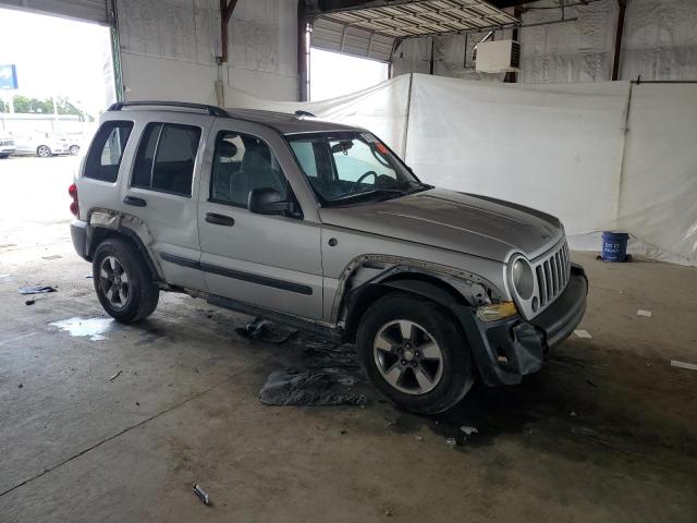 1J4GL48K16W171729 - 2006 JEEP LIBERTY SPORT SILVER photo 4