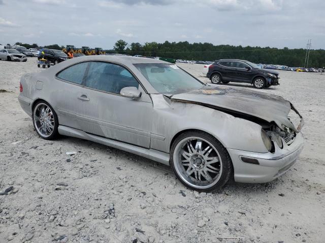 WDBLJ70G51F162302 - 2001 MERCEDES-BENZ CLK 430 GRAY photo 4