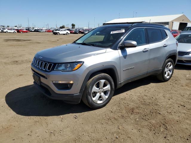 3C4NJDBB6KT600326 - 2019 JEEP COMPASS LATITUDE SILVER photo 1