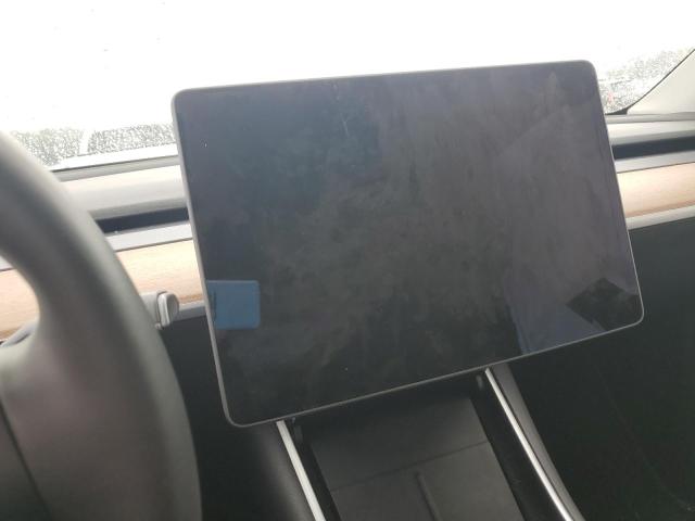 5YJYGDEE6LF011813 - 2020 TESLA MODEL Y Grafit foto 9