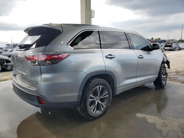 5TDKKRFH1GS161758 - 2016 TOYOTA HIGHLANDER XLE Gümüş foto 3
