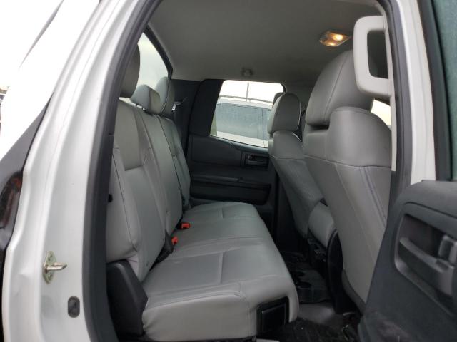 5TFRM5F13HX117728 - 2017 TOYOTA TUNDRA DOUBLE CAB SR/SR5 GRAY photo 10