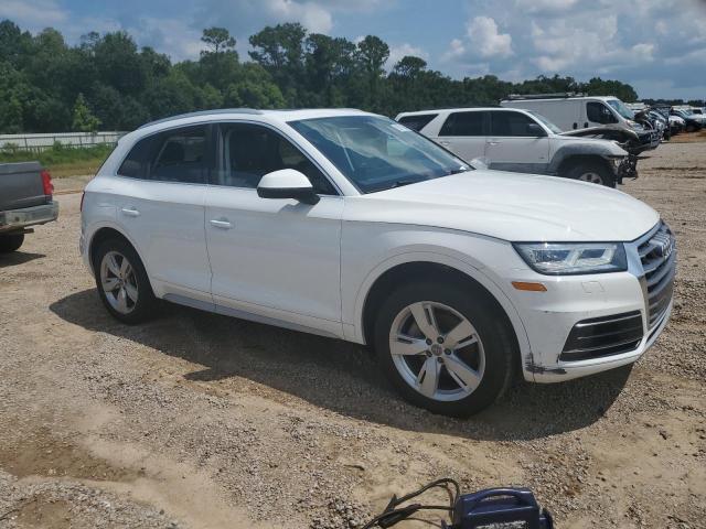 WA1BNAFY4J2011886 - 2018 AUDI Q5 PREMIUM PLUS WHITE photo 4