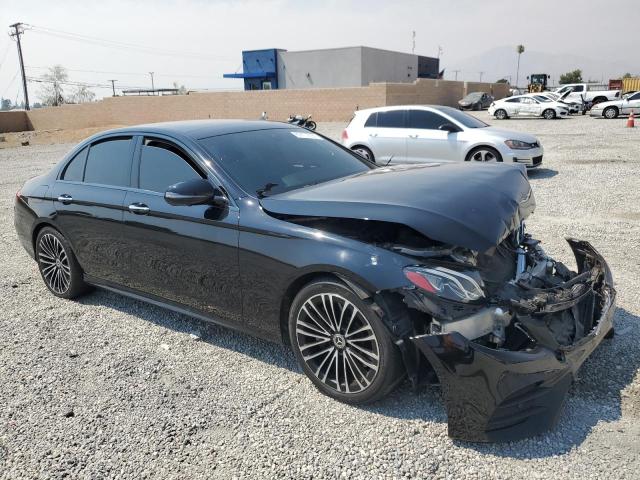 WDDZF6JB0KA521344 - 2019 MERCEDES-BENZ E 450 4MATIC BLACK photo 4