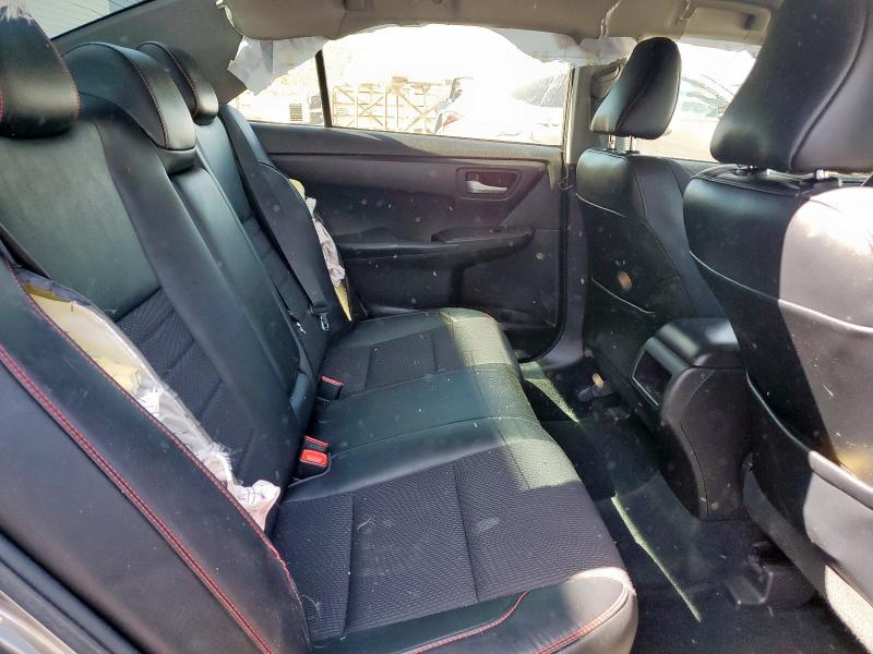 4T1BF1FK4HU774564 - 2017 TOYOTA CAMRY LE Gri fotoğraf 10