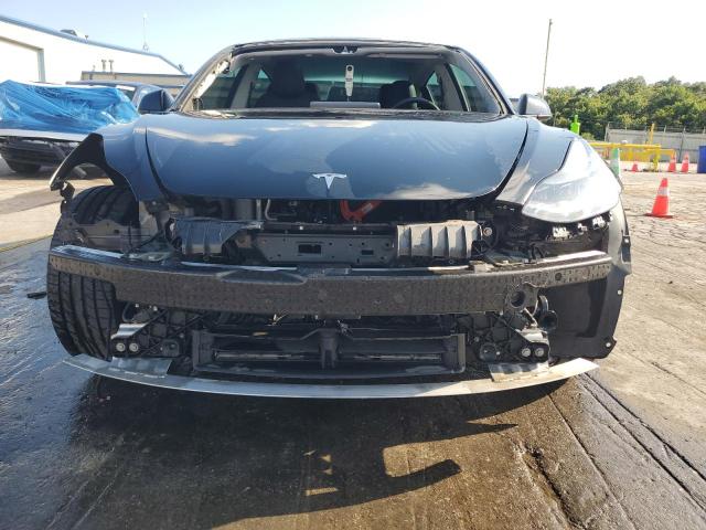 5YJ3E1EA1PF458230 - 2023 TESLA MODEL 3 Czarny zdjęcie 5