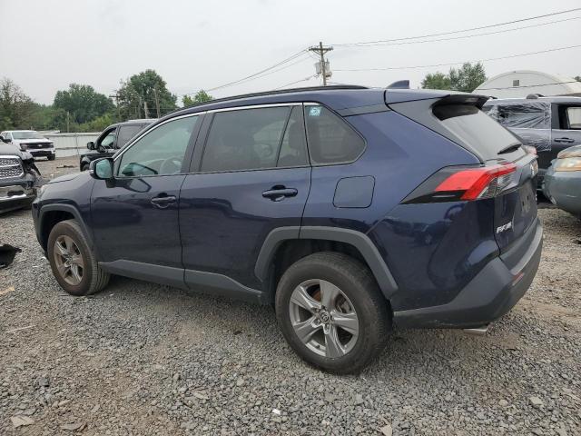 2T3P1RFV7NW285480 - 2022 TOYOTA RAV4 XLE BLUE photo 2