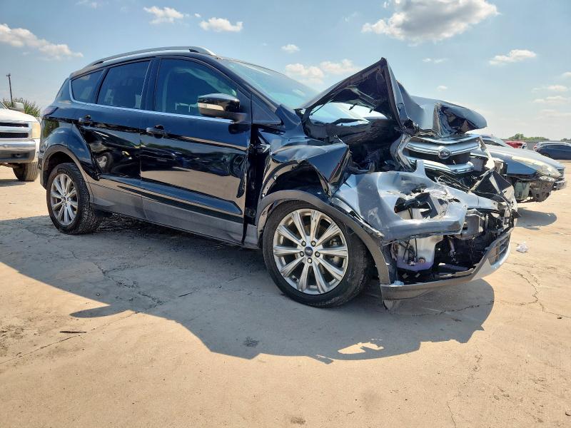 1FMCU0JD6HUB79020 - 2017 FORD ESCAPE TITANIUM 黑色 照片 4