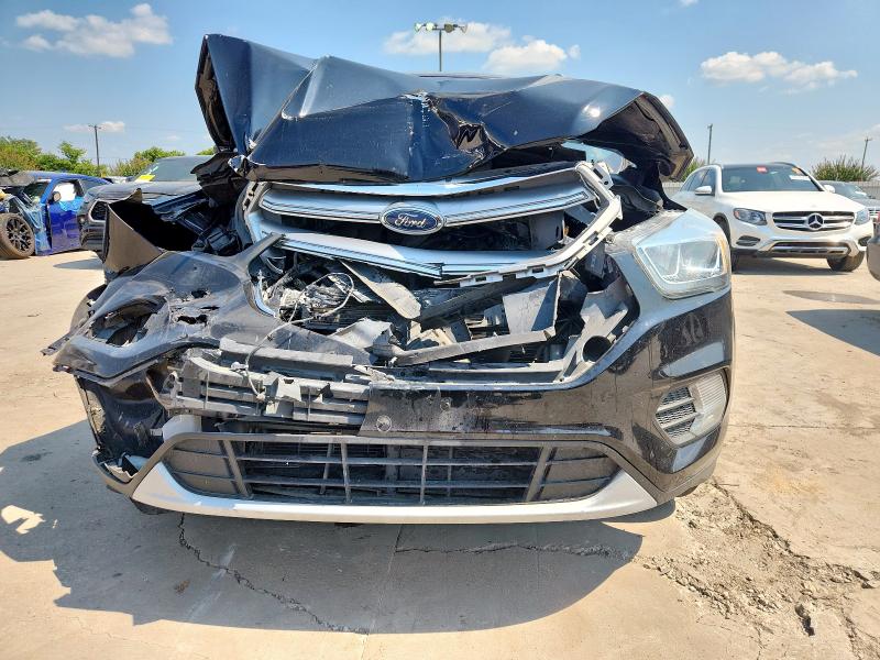 1FMCU0JD6HUB79020 - 2017 FORD ESCAPE TITANIUM 黑色 照片 5