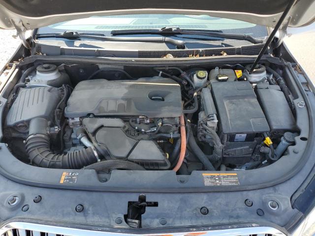 1G4GB5GR8FF200832 - 2015 BUICK LACROSSE SILVER photo 11