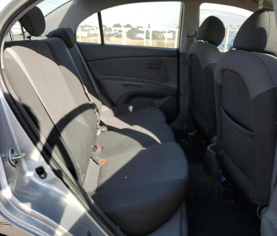 KNADE123686307811 - 2008 KIA RIO BASE SILVER photo 10