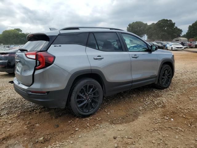 3GKALMEGXRL382017 - 2024 GMC TERRAIN SLE 灰色 照片 3