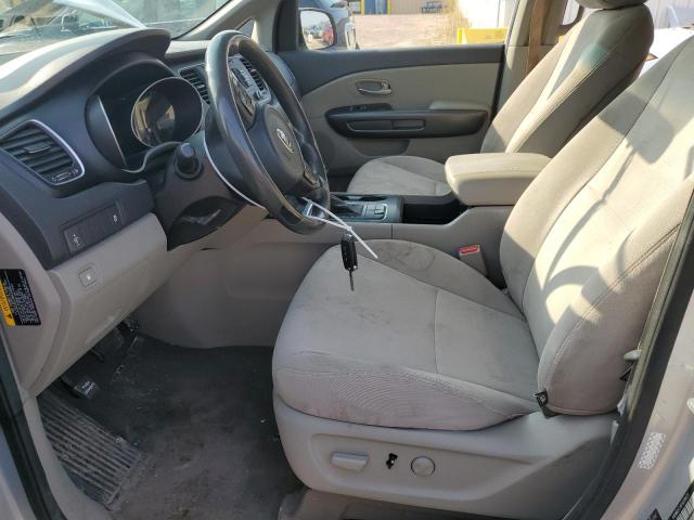 KNDMB5C14F6058471 - 2015 KIA SEDONA LX SILVER photo 7