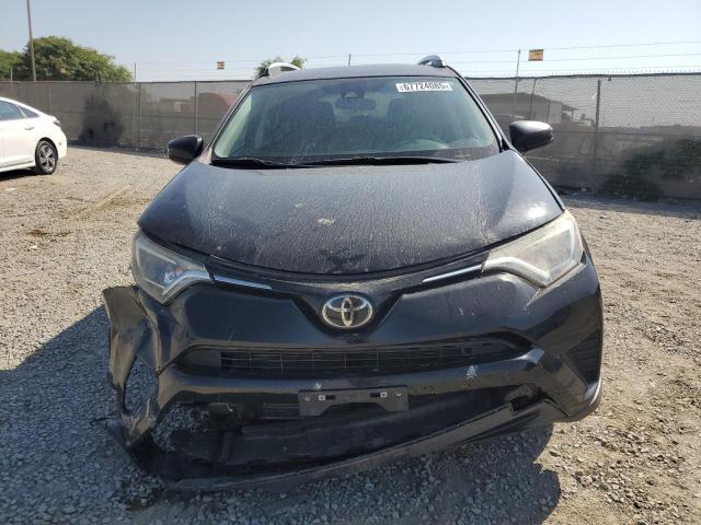 2T3ZFREV5JW484565 - 2018 TOYOTA RAV4 LE Siyah fotoğraf 5