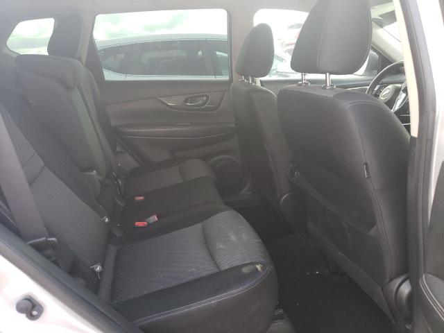 JN8AT2MT4HW381375 - 2017 NISSAN ROGUE S SILVER photo 11