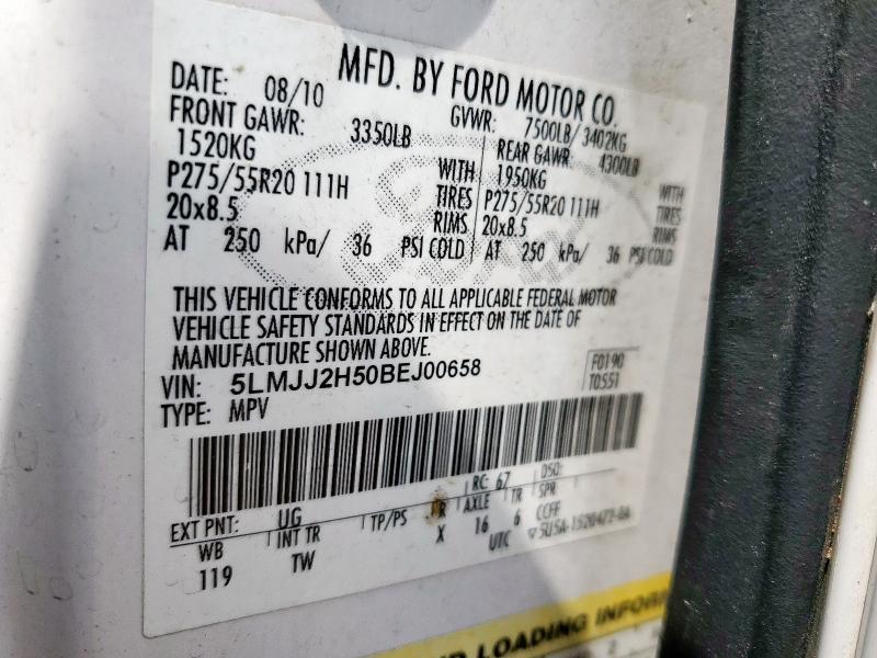 5LMJJ2H50BEJ00658 - 2011 LINCOLN NAVIGATOR თეთრი ფოტო 14