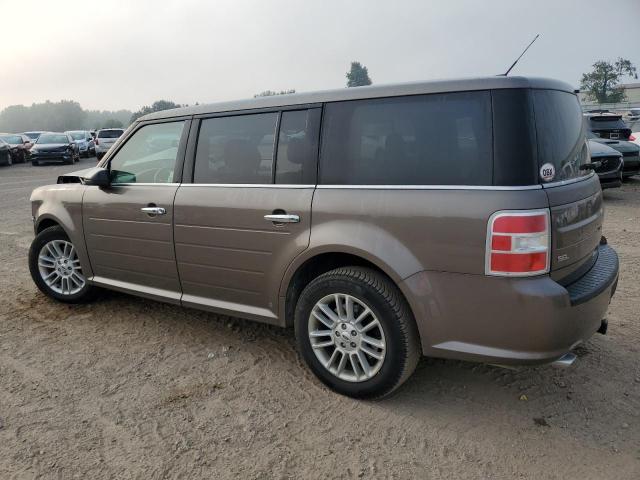 2FMHK6C83KBA38272 - 2019 FORD FLEX SEL TAN photo 2