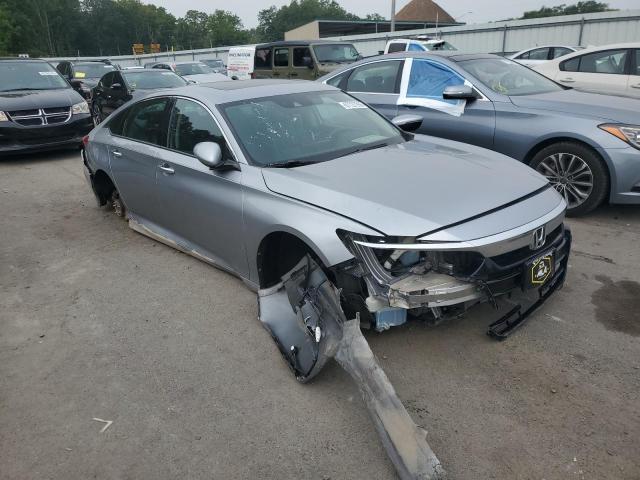 1HGCV1F92JA101743 - 2018 HONDA ACCORD TOURING SILVER photo 4