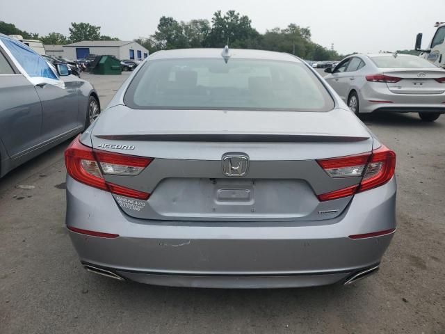 1HGCV1F92JA101743 - 2018 HONDA ACCORD TOURING SILVER photo 6