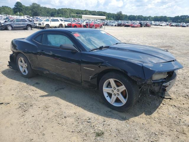 2G1FA1E36D9218688 - 2013 CHEVROLET CAMARO LS WHITE photo 4