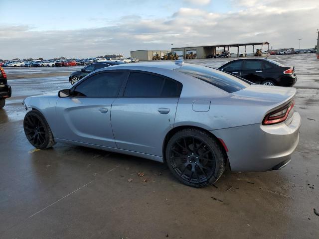 2C3CDXHG7GH332796 - 2016 DODGE CHARGER SXT SILVER photo 2