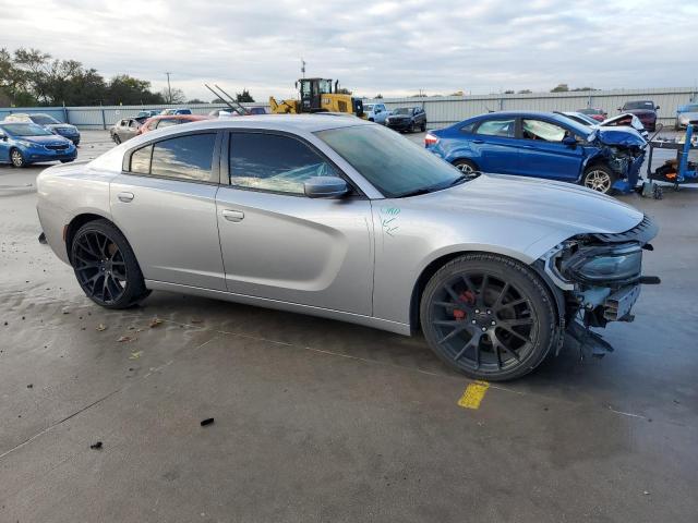 2C3CDXHG7GH332796 - 2016 DODGE CHARGER SXT SILVER photo 4