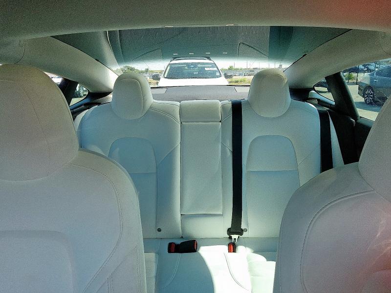 5YJ3E1EC4NF348464 - 2022 TESLA MODEL 3 红色 照片 10