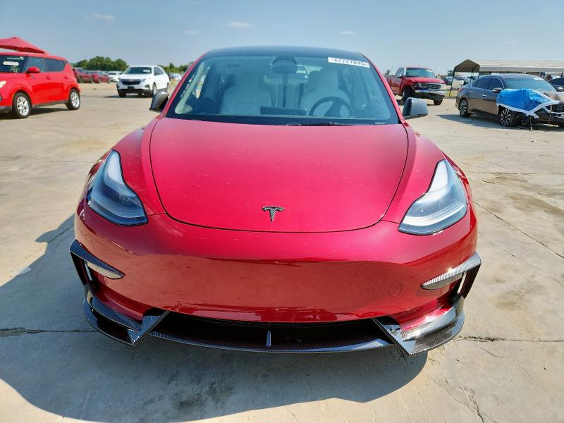 5YJ3E1EC4NF348464 - 2022 TESLA MODEL 3 红色 照片 5