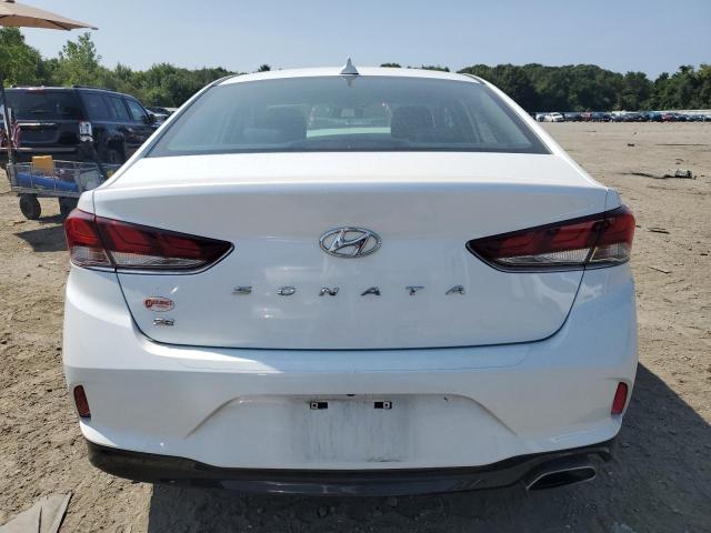 5NPE24AF4KH809291 - 2019 HYUNDAI SONATA SE Weiß Foto 6