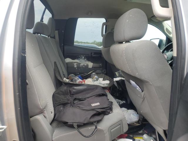 5TFUY5F13BX197957 - 2011 TOYOTA TUNDRA DOUBLE CAB SR5 SILVER photo 10