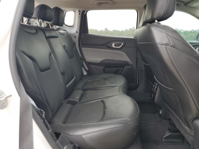 3C4NJCBB1NT228943 - 2022 JEEP COMPASS LATITUDE WHITE photo 11