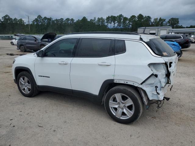 3C4NJCBB1NT228943 - 2022 JEEP COMPASS LATITUDE WHITE photo 2