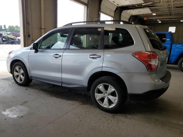JF2SJAGC4FH809914 - 2015 SUBARU FORESTER 2.5I PREMIUM SILVER photo 2