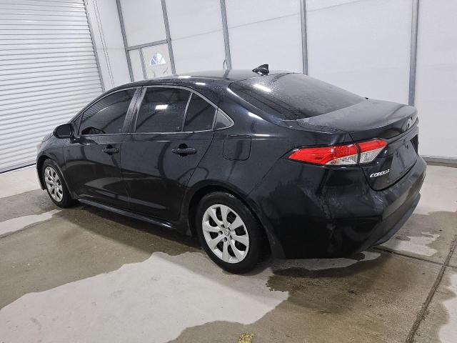 5YFEPMAE5NP286556 - 2022 TOYOTA COROLLA LE 黑色 照片 2