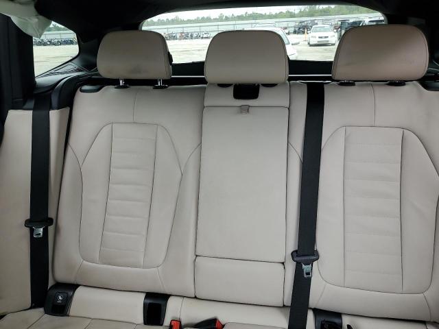 5UXTR9C50JLD64497 - 2018 BMW X3 XDRIVE30I შავი ფოტო 10