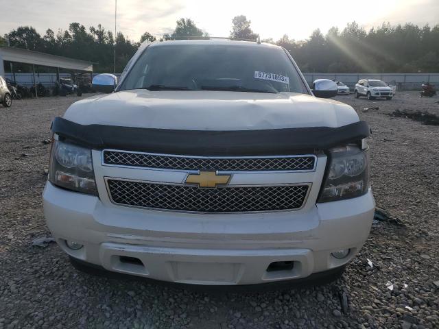 3GNMCGE05DG371111 - 2013 CHEVROLET AVALANCHE LTZ CREAM photo 5