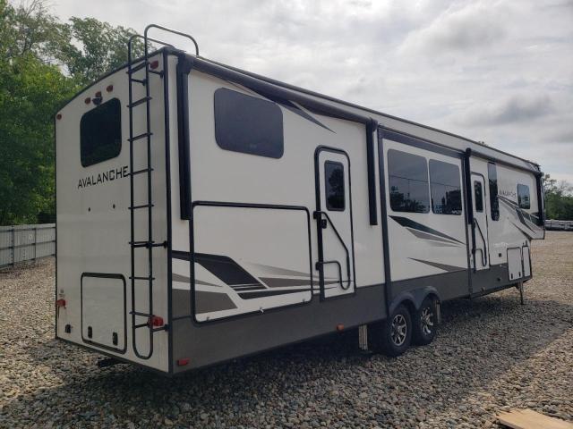 4YDF37821ME760900 - 2021 KEYSTONE AVALANCHE თეთრი ფოტო 4