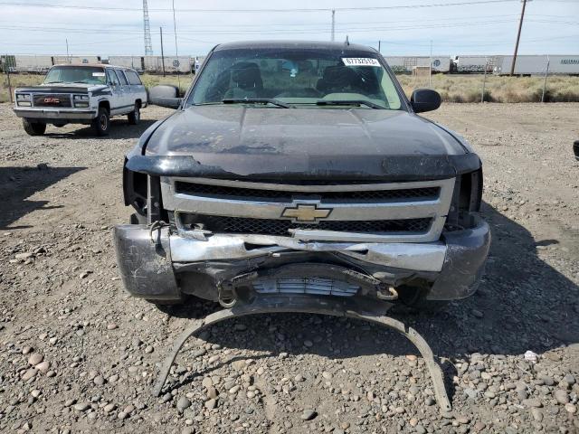 1GCSKREA4AZ136301 - 2010 CHEVROLET SILVERADO K1500 LS CHARCOAL photo 5