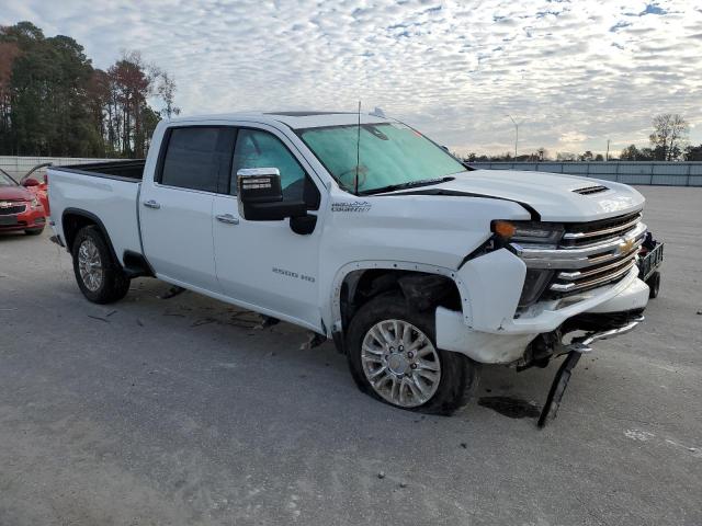 1GC4YREY7MF101293 - 2021 CHEVROLET SILVERADO K2500 HIGH COUNTRY WHITE photo 4