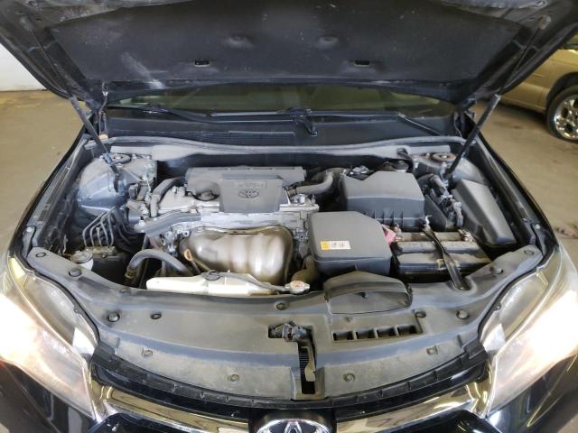4T1BF1FK5HU329525 - 2017 TOYOTA CAMRY SE LE Siyah fotoğraf 11