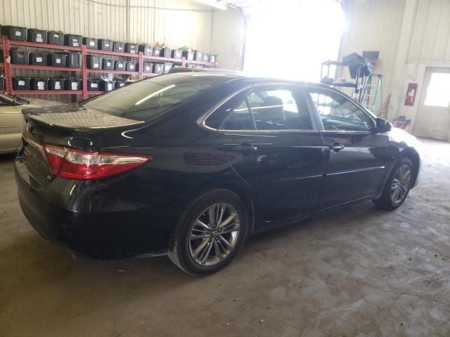 4T1BF1FK5HU329525 - 2017 TOYOTA CAMRY SE LE Siyah fotoğraf 3