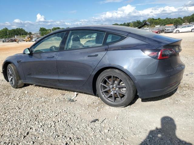 5YJ3E1EB7NF194145 - 2022 TESLA MODEL 3 GRAY photo 2
