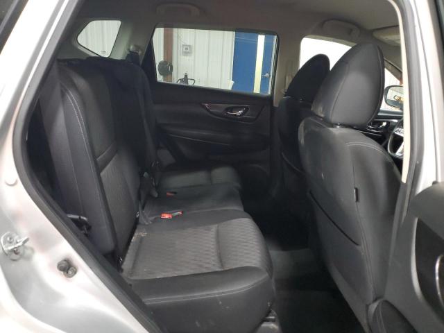 KNMAT2MV4HP509072 - 2017 NISSAN ROGUE S 银色 照片 11